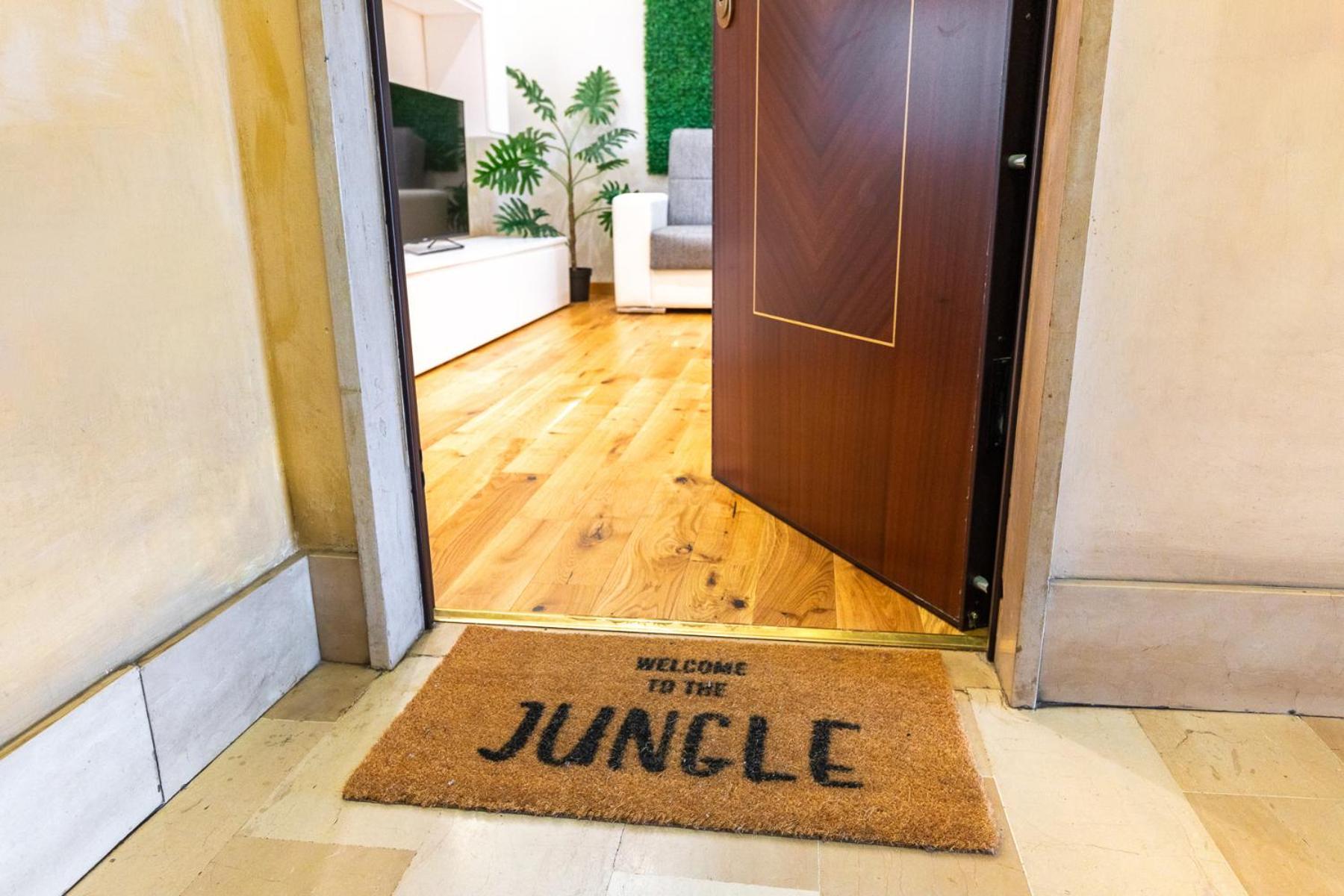 Urban Jungle Santa Rita Family Home Turin Exterior photo